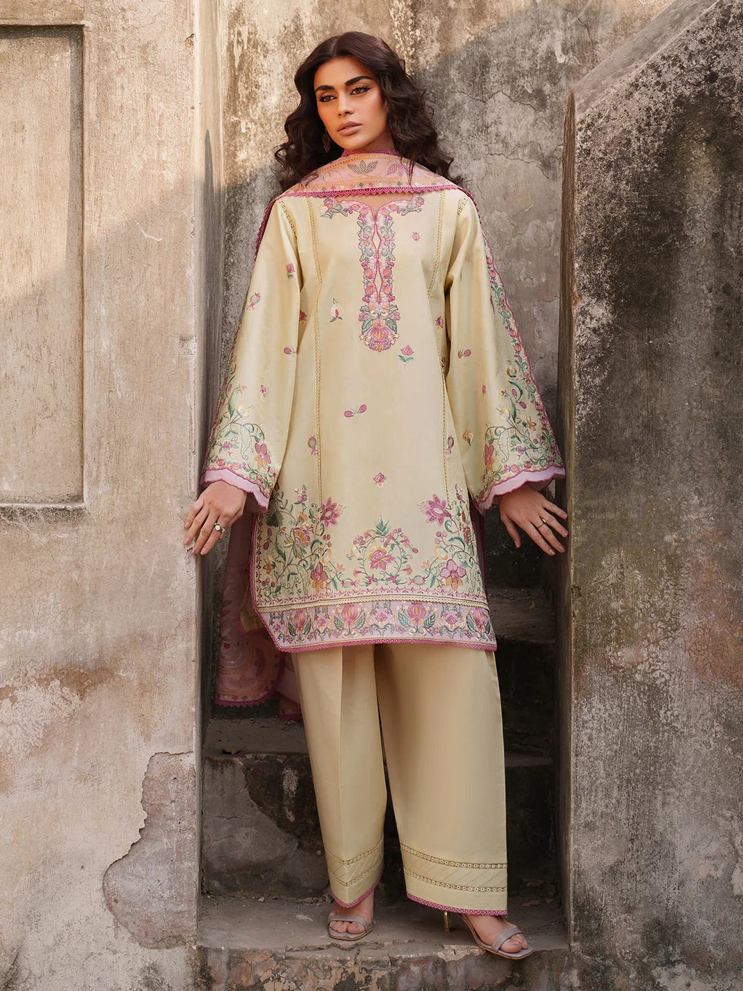 247-B | 3 PC UNSTITCHED LAWN