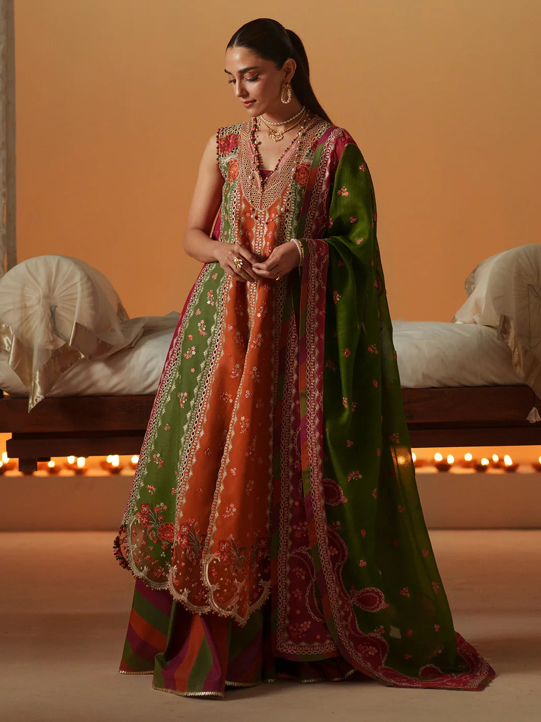D-114-B | 3 PC Luxury Lawn